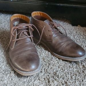 Sonoma Men's Brown Leather Chukka Boots